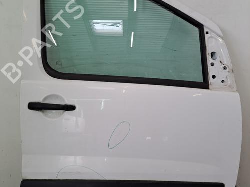 Used Right front door PEUGEOT EXPERT Van (VF3A_, VF3U_, VF3X_) 2.0 HDi 120 (120 hp) 29630236