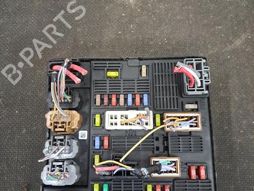 Sikringsdåse RENAULT GRAND SCÉNIC III (JZ0/1_) 1.9 dCi (JZ0J, JZ0N, JZ1K, JZ1S) (131 hp) 30307492