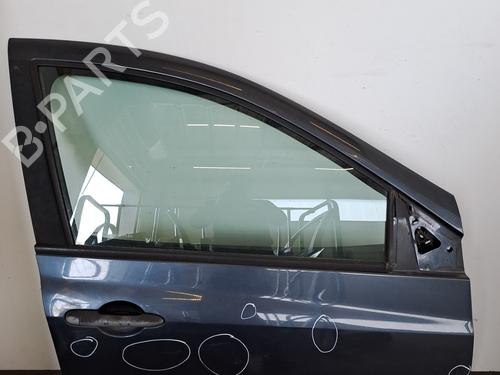 Used Right front door RENAULT CLIO III (BR0/1, CR0/1) 1.5 dCi (BR17, CR17) (86 hp) 28395523