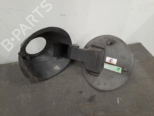 fuel-flap-peugeot-2008-i-cu_-2013-28403888 main image