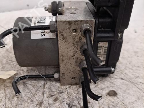 Used ABS pump ABS pump PEUGEOT BOXER Van 2.2 HDi 100 (101 hp) 28403919 28403919