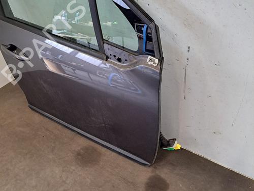 right-front-door-peugeot-2008-i-cu_-2013-35926114 main image