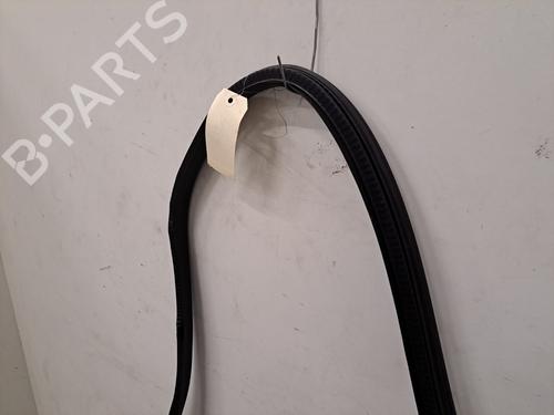 Rubber door seal RENAULT MEGANE IV Hatchback (B9A/M/N_) 1.3 TCe 140 (B9NB) | BP28390362C142 