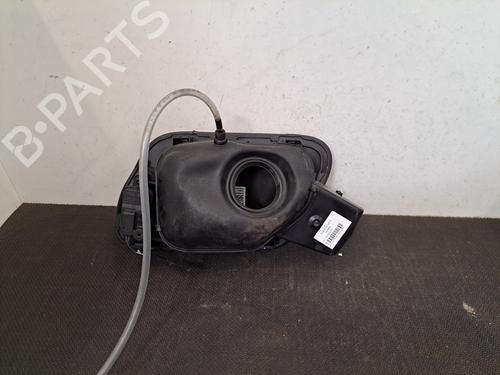 fuel-flap-vw-touran-5t1-2015-28403343 main image