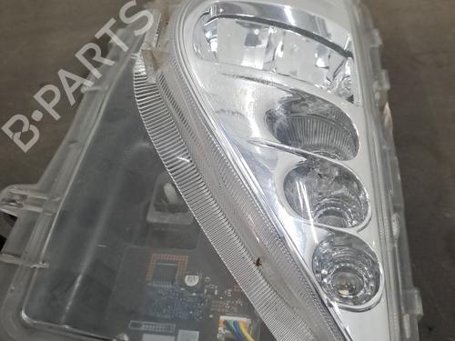 Left front fog light TOYOTA PRIUS PHV (_W52_) 1.8 Plug-in Hybrid (ZVW52) | BP30338172C30