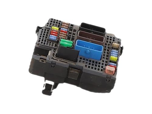 Fuse box PEUGEOT 508 I (8D_) 1.6 BlueHDi 120 | BP37190393E1 - Image 3