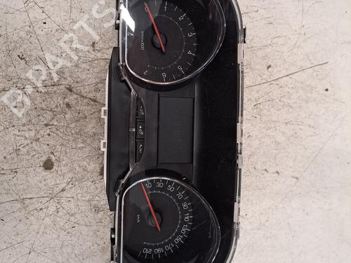 Used Instrument cluster PEUGEOT 208 I (CA_, CC_) 1.2 VTI 82 (82 hp) 28403565