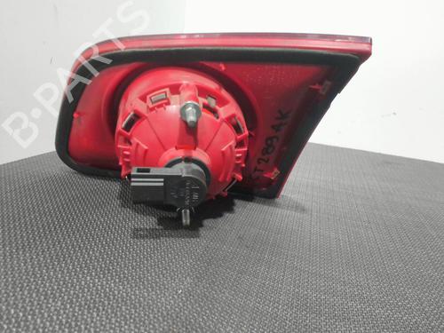 left-tailgate-light-vw-passat-b6-variant-3c5-2005-2006-2007-2008-2009-2010-2011-28393938 main image