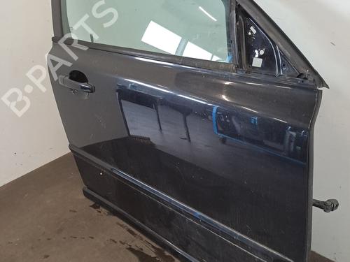right-front-door-volvo-v50-545-2003-2004-2005-2006-2007-2008-2009-2010-2011-2012-28541769 main image