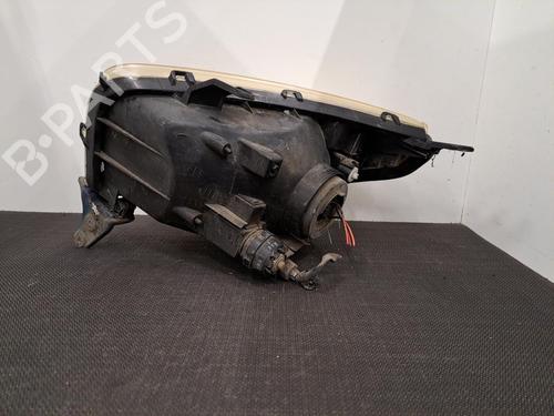 Used Right headlight Right headlight TOYOTA RAV 4 II (_A2_) 2.0 D 4WD (CLA20_, CLA21_, CLA20R, CLA21R) (116 hp) 28402081 28402081