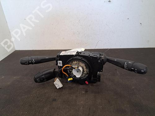 Mando intermitentes / limpia Mando intermitentes / limpia PEUGEOT 2008 I (CU_) 1.6 BlueHDi 100 (100 hp) 37526582 37526582