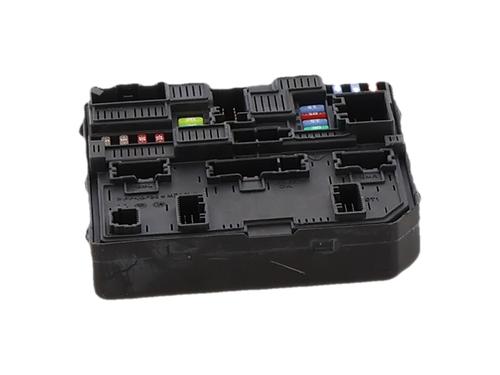 Used Fuse box Fuse box 37190422 37190422