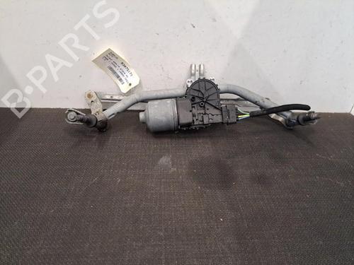 Front wiper motor PEUGEOT 2008 I (CU_) 1.2 THP 110 / PureTech 110 | BP28401747M29 