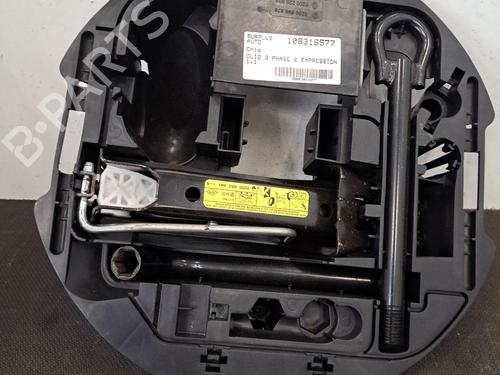Used Jack Kit RENAULT CLIO III (BR0/1, CR0/1) 1.2 16V (BR02, BR0J, BR11, CR02, CR0J, CR11) (75 hp) 28409037