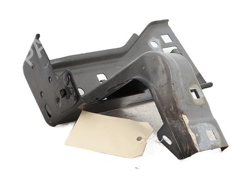 Used Crossmember Crossmember RENAULT TWINGO III (BCM_, BCA_) 1.0 SCe 65 (BCMJ) (65 hp) 33687192 33687192