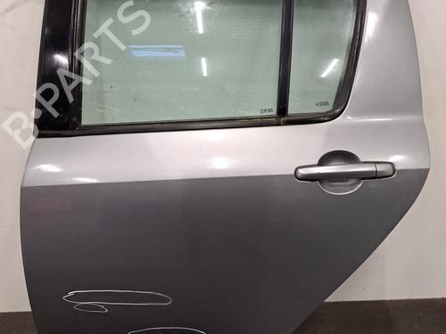 Używane Drzwi tylne lewe SUZUKI SWIFT III (MZ, EZ) 1.3 DDiS (RS413D) (75 hp) 28398113