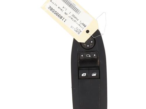 Used Left front window switch Left front window switch PEUGEOT 208 I (CA_, CC_) 1.4 HDi (68 hp) 31980444 31980444