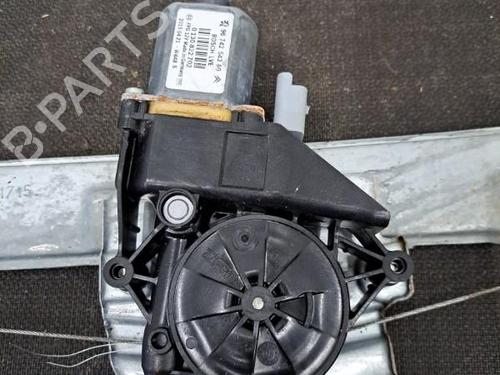 Front right window mechanism PEUGEOT 2008 I (CU_) 1.2 VTi | BP28396404C23 
