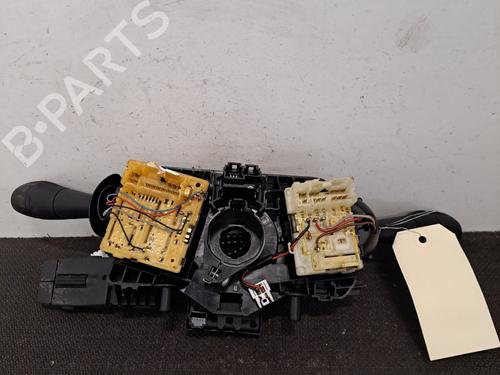 Steering column stalk RENAULT CLIO IV (BH_) 1.5 dCi 90 | BP28401422I23 