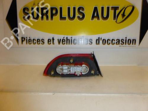 Used Right taillight Right taillight 28405996 28405996