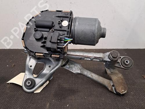 Used Front wiper motor PEUGEOT 5008 (0U_, 0E_) 2.0 HDi 150 / BlueHDi 150 (150 hp) 28398188