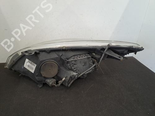 Right headlight RENAULT MEGANE III Grandtour (KZ0/1) 1.5 dCi (KZ09, KZ0D, KZ1G, KZ29, KZ14, KZ1W, KZ10, KZ1F,... | BP28403018C29 