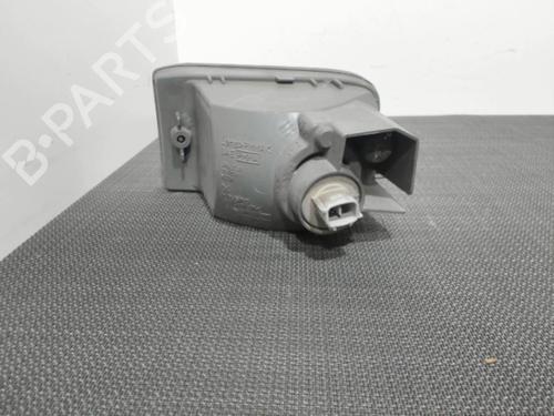 Used Right front indicator Right front indicator TOYOTA RAV 4 II (_A2_) 2.0 D 4WD (CLA20_, CLA21_, CLA20R, CLA21R) (116 hp) 28405581 28405581