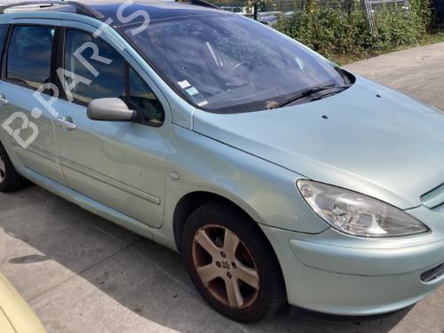 Venstre forlygte PEUGEOT 307 Break (3E) 2.0 HDI 110 | BP28393008C28 