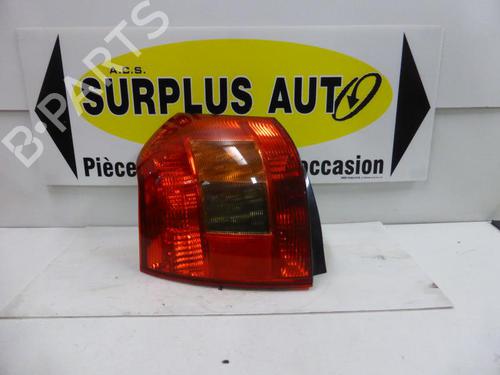 Used Left taillight TOYOTA COROLLA (_E12_) 1.6 VVT-i (ZZE121_, ZZE121R) (110 hp) 28394841