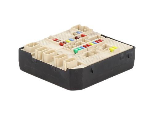Used Fuse box Fuse box RENAULT LAGUNA III (BT0/1) 2.0 dCi (BT07, BT0J, BT14, BT1A, BT1S) (131 hp) 40056135 40056135