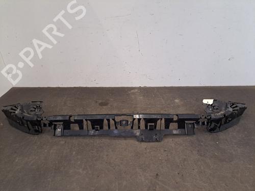 Used Rear bumper bracket BMW 1 (F20) 118 d (143 hp) 30493647