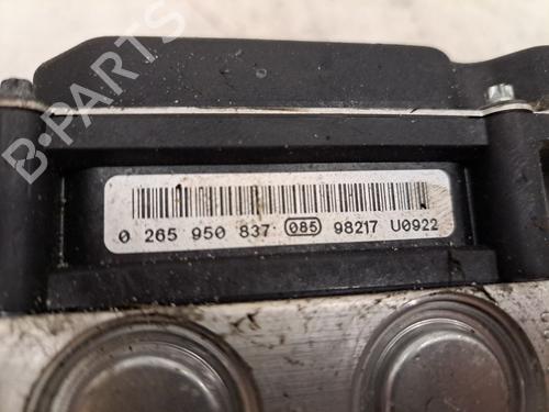 ABS pump PEUGEOT 3008 I MPV (0U_) 1.6 HDi | BP28409400M43 