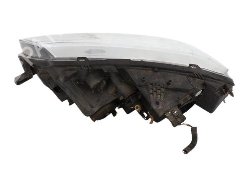 right-headlight-dacia-sandero-ii-2012-39483305 main image