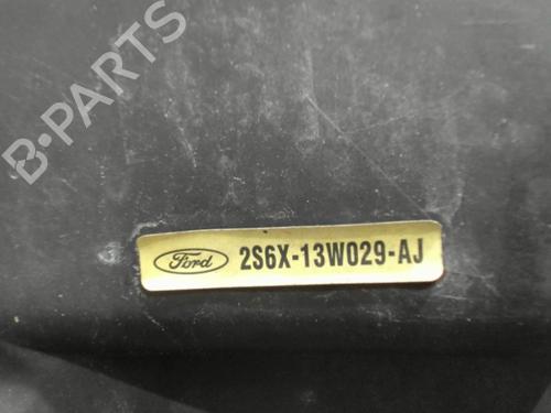 Used Right headlight Right headlight FORD FIESTA V (JH_, JD_) 1.3 (69 hp) 28410842 28410842