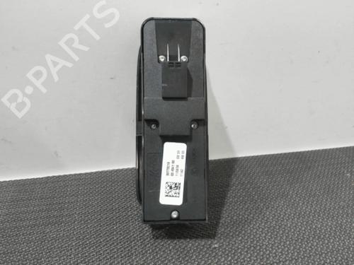 Used Left front window switch VOLVO V50 (545) 1.6 D (110 hp) 28405426