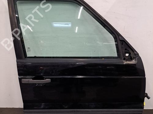 Used Right front door LAND ROVER RANGE ROVER II (P38A) 4.6 4x4 (218 hp) 30129437