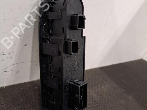Left front window switch PEUGEOT 308 SW I (4E_, 4H_) 1.6 HDi | BP28409364I27