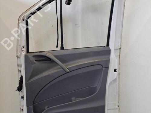 Right front door MERCEDES-BENZ VITO / MIXTO Van (W639) 115 CDI (639.601, 639.603, 639.605) | BP28393064C3 