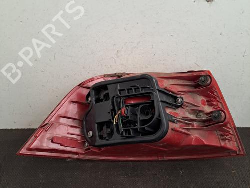 right-taillight-vw-passat-b7-variant-365-2010-2011-2012-2013-2014-2015-30148521 main image