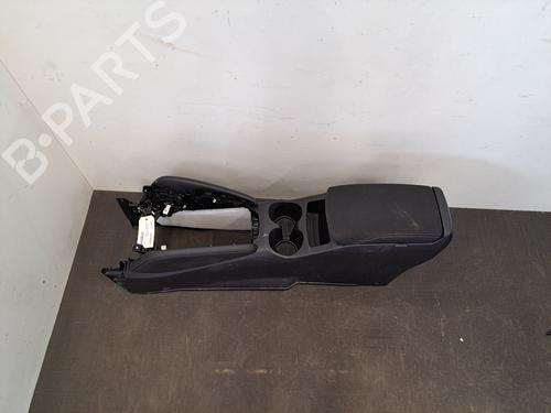 Used Middle console NISSAN QASHQAI II (J11, J11_) 1.5 dCi (110 hp) 28407923