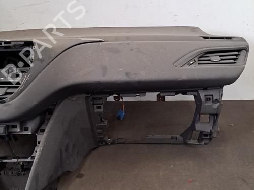 Dashboard PEUGEOT 208 I (CA_, CC_) 1.5 BlueHDI 100 | BP29587641C46