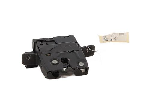 Cerradura de porton trasero RENAULT TWINGO II (CN0_) 1.2 16V (CN04, CN0B) (75 hp) 32413260