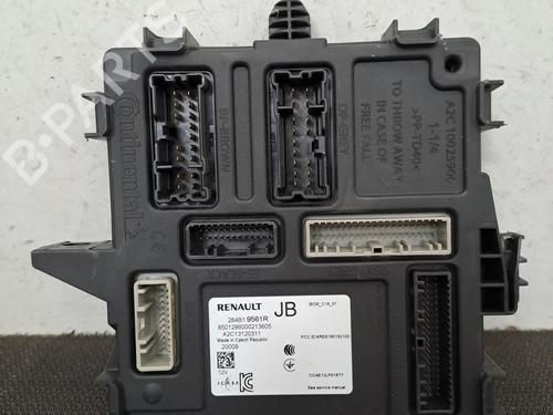 Used Fuse box Fuse box RENAULT CLIO V (B7_) 1.3 TCe 130 (B7MF) (131 hp) 28819075 28819075