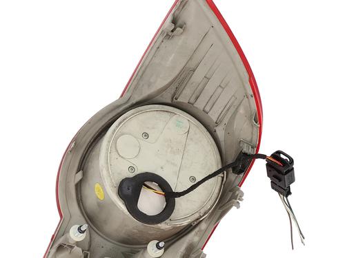 Right taillight VW EOS (1F7, 1F8) 2.0 TFSI | BP35805279C35 - Image 2