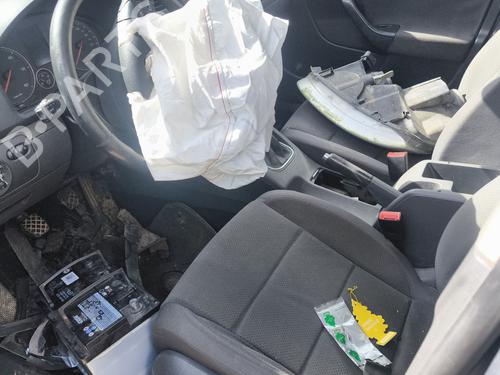 Used Parts VW GOLF V (1K1) 4823850