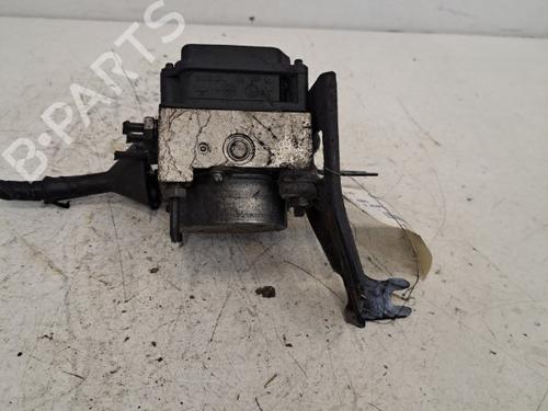 Used ABS pump RENAULT CLIO III (BR0/1, CR0/1) 1.5 dCi (BR17, CR17) (86 hp) 28398775