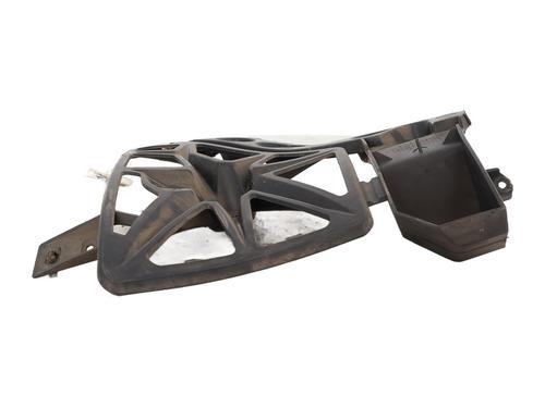 Used Rear bumper bracket Rear bumper bracket RENAULT SCÉNIC III (JZ0/1_) 1.5 dCi (JZ02, JZ0R) (95 hp) 33689497 33689497