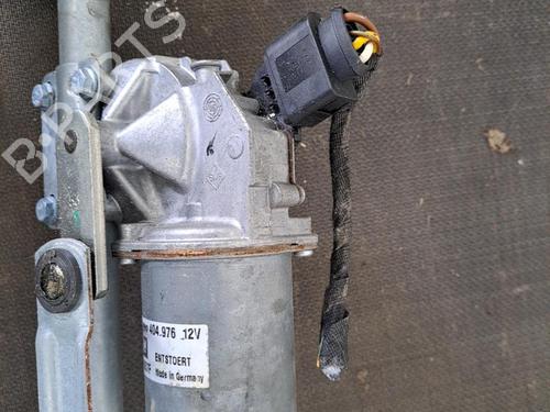 Used Front wiper motor OPEL ZAFIRA / ZAFIRA FAMILY B (A05) 1.9 CDTI (M75) (120 hp) 28391580