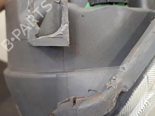 Right headlight FORD FIESTA V (JH_, JD_) 1.6 16V | BP28396875C29 