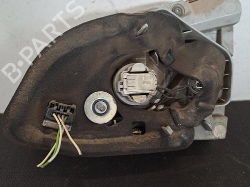 Used Left tailgate light Left tailgate light PEUGEOT 308 SW II (LC_, LJ_, LR_, LX_, L4_) 1.6 BlueHDi 120 (120 hp) 28395751 28395751